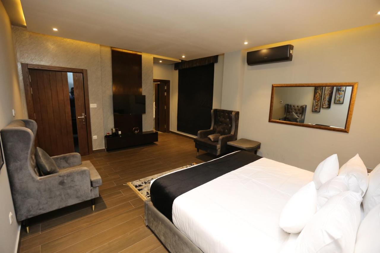 The Orchard Hotel Lahore Exterior photo